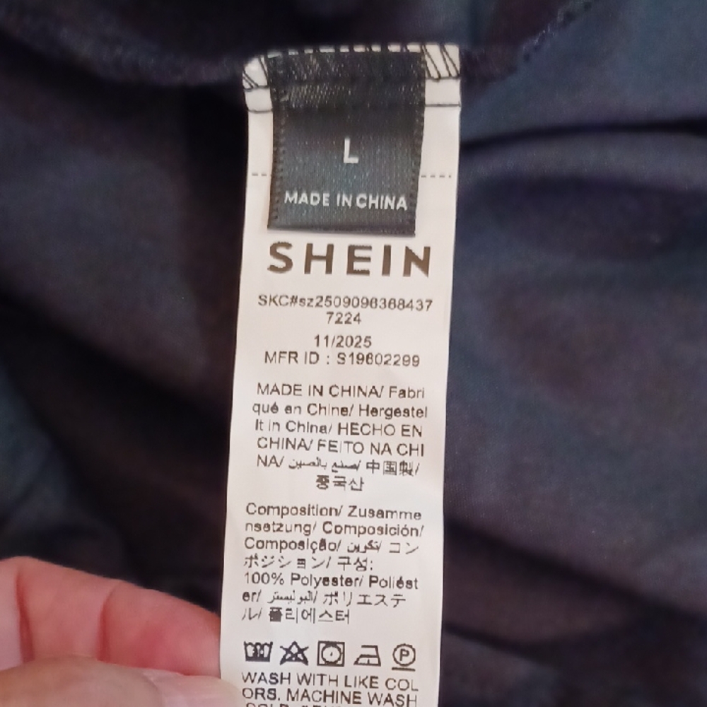 SHEIN Black Dress with White Accents - Picture 5 of 6
